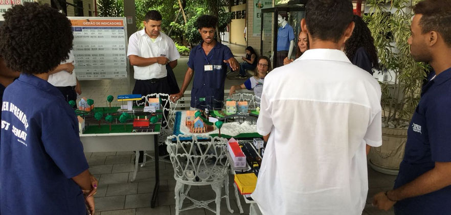 trabalho maquete jovens aprendizes MOBILIDADE (36).jpeg