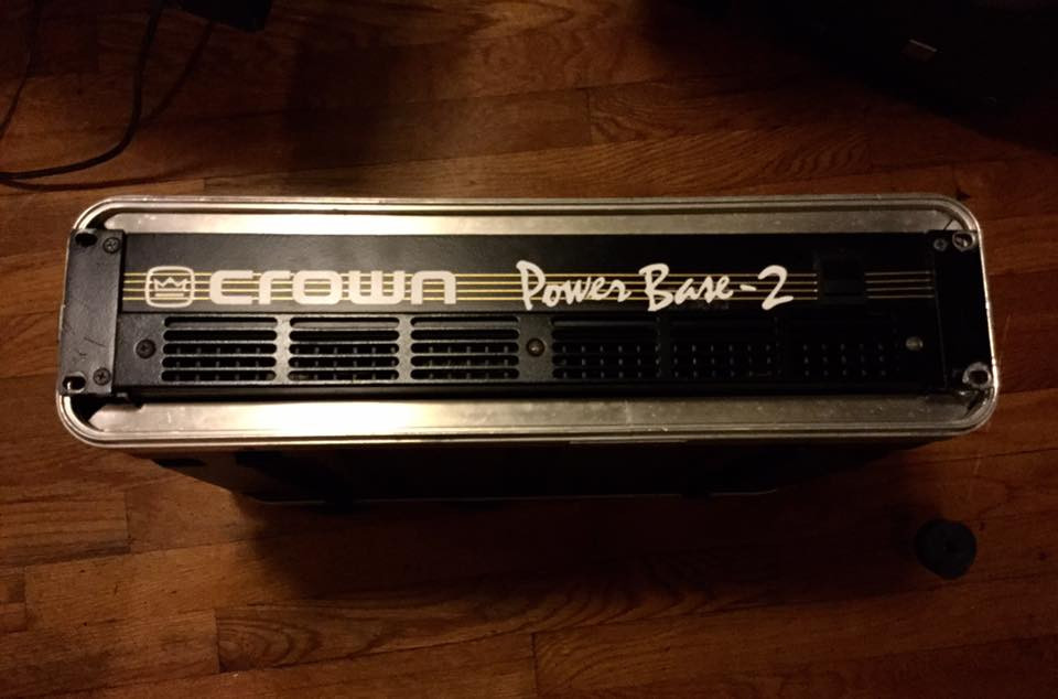 Amplificador Crown Mod.Power Base 2