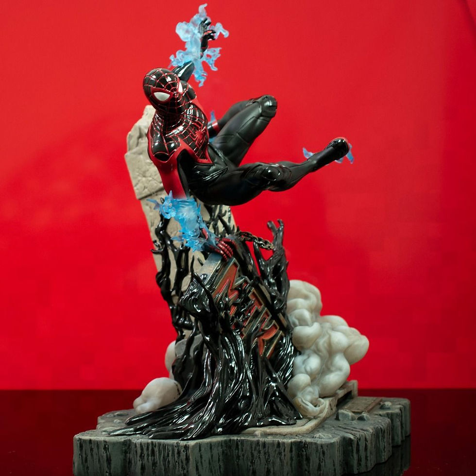 Diamond Select Marvel Gamerverse Gallery Spider-Man 2 Miles Morales Statue 2