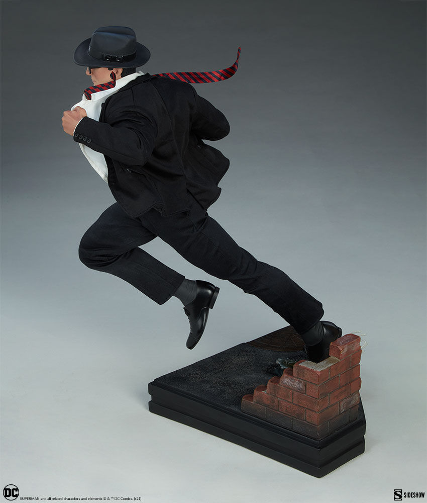 Thumbnail: Sideshow SS300715-R Superman: Call to Action Premium Format Figure - REORDER