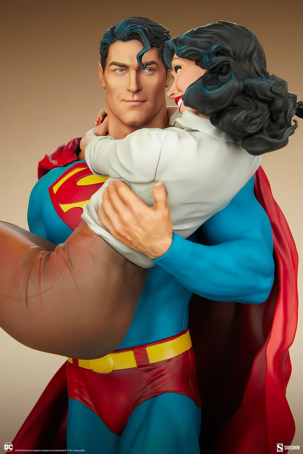 Thumbnail: Sideshow 200564 Superman And Lois Lane Diorama