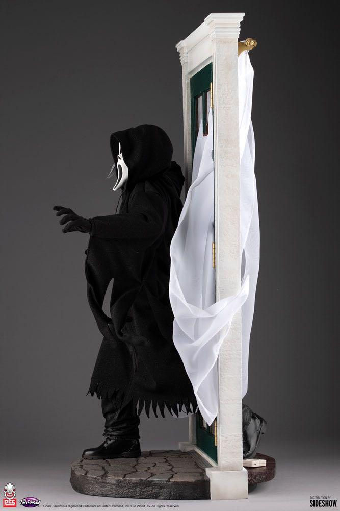 Thumbnail: Sideshow SS907231 Ghost Face 1:3 Scale Statue by PCS