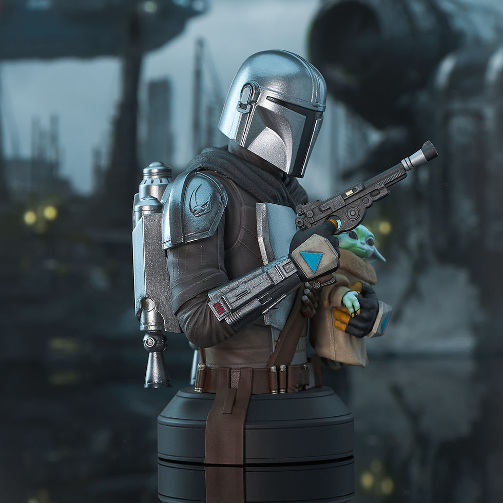 Thumbnail: Gentle Giant Star Wars: The Mandalorian with Grogu 1:6 Scale Mini-Bust - PX