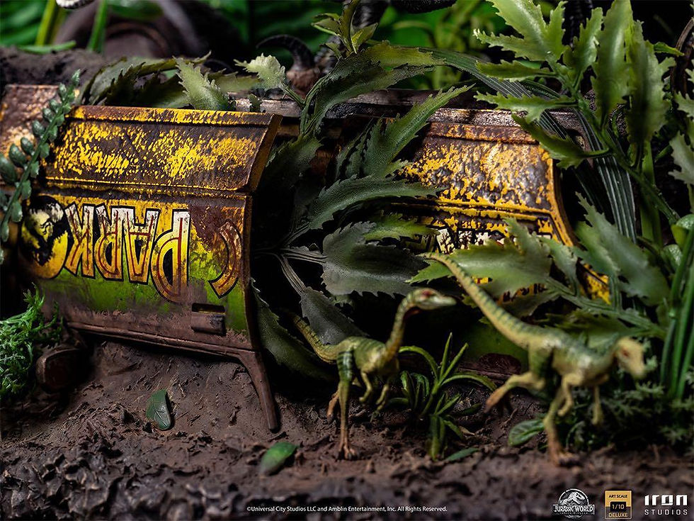 Thumbnail: Iron Studios Blue Deluxe – Jurassic World Fallen Kingdom Art Scale 1/10 Statue