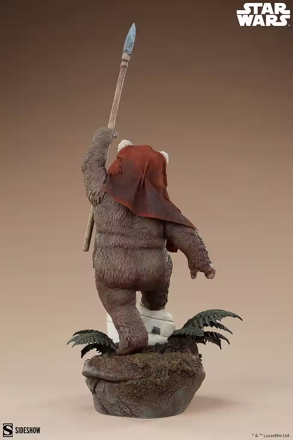 Thumbnail: Sideshow 300919 Wicket the Ewok Premium Format Figure 4