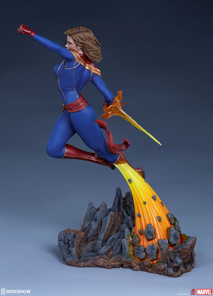Thumbnail: Sideshow Avengers Assemble Statue Collection - Captain Marvel