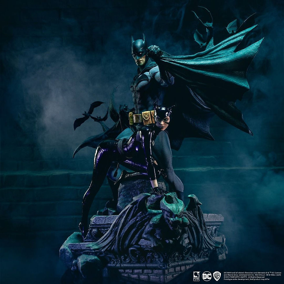 PureArts Batman & Catwoman 1/4 Statue 1
