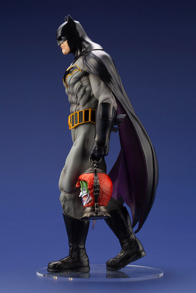Thumbnail: Kotobukiya Batman Last Knight On Earth ARTFX 1/6 Statue