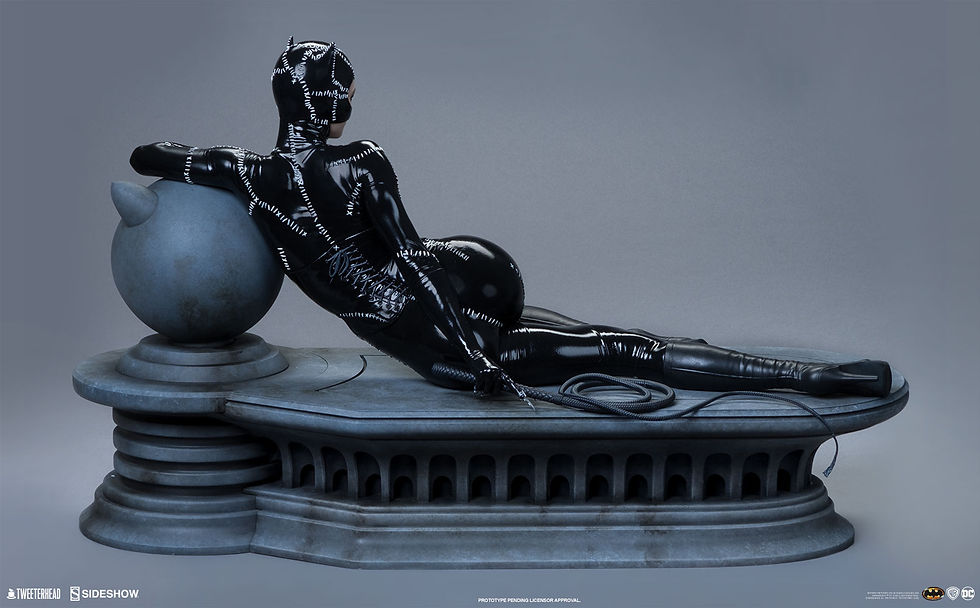 Thumbnail: Sideshow Catwoman Maquette by Tweeterhead