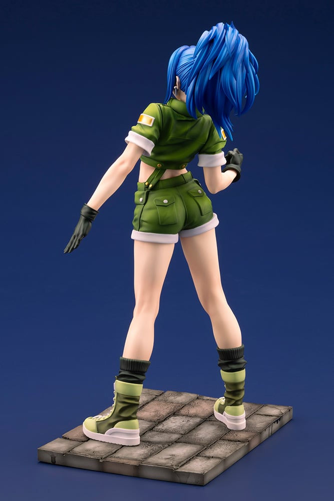 Thumbnail: Kotobukiya SV354 SNK The King Of Fighters ’97 Leona Heidern Bishoujo 1/7 Statue 5