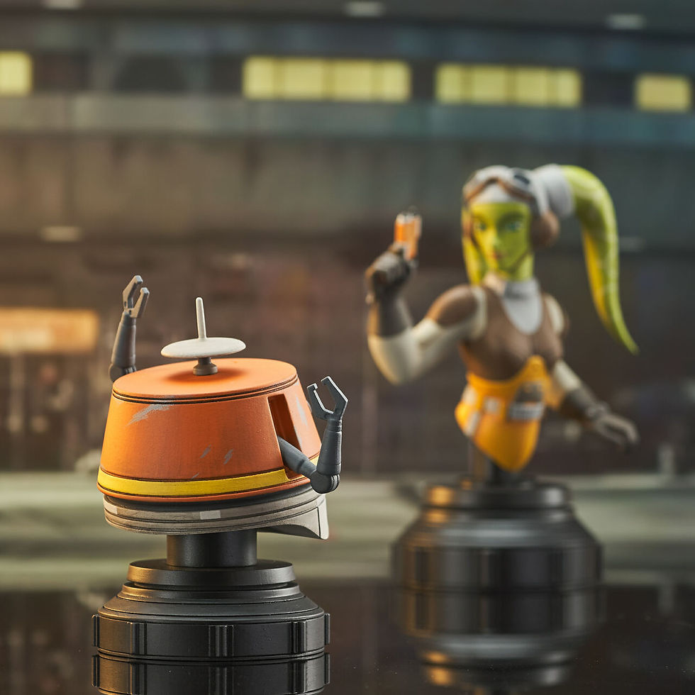 Thumbnail: Gentle Giant Star Wars Rebels Hera and Chopper 1:7 Scale Mini-Bust Set