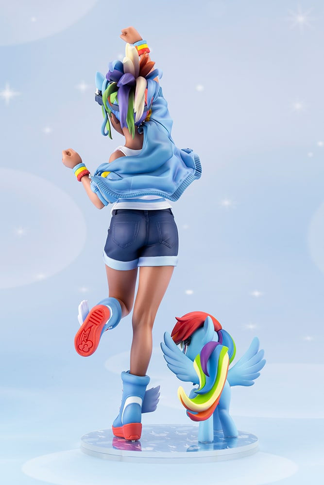 Thumbnail: Kotobukiya My Little Pony Rainbow Dash Bishoujo 1/7 Statue 3