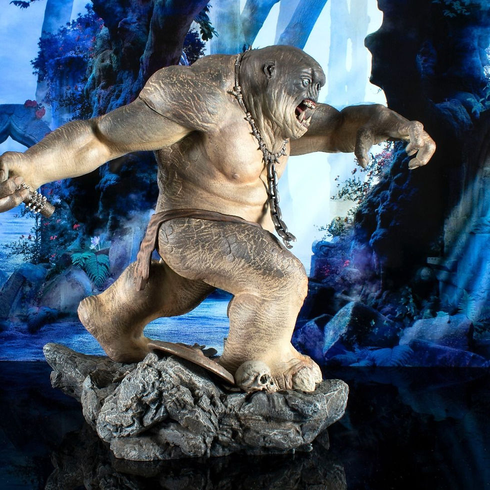 Diamond Select The Lord of the Rings Gallery Cave Troll Deluxe Statue 2