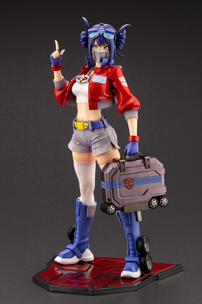 Thumbnail: Kotobukiya Transformers Optimus Prime Bishoujo 1/7 Statue (Normal Edition)