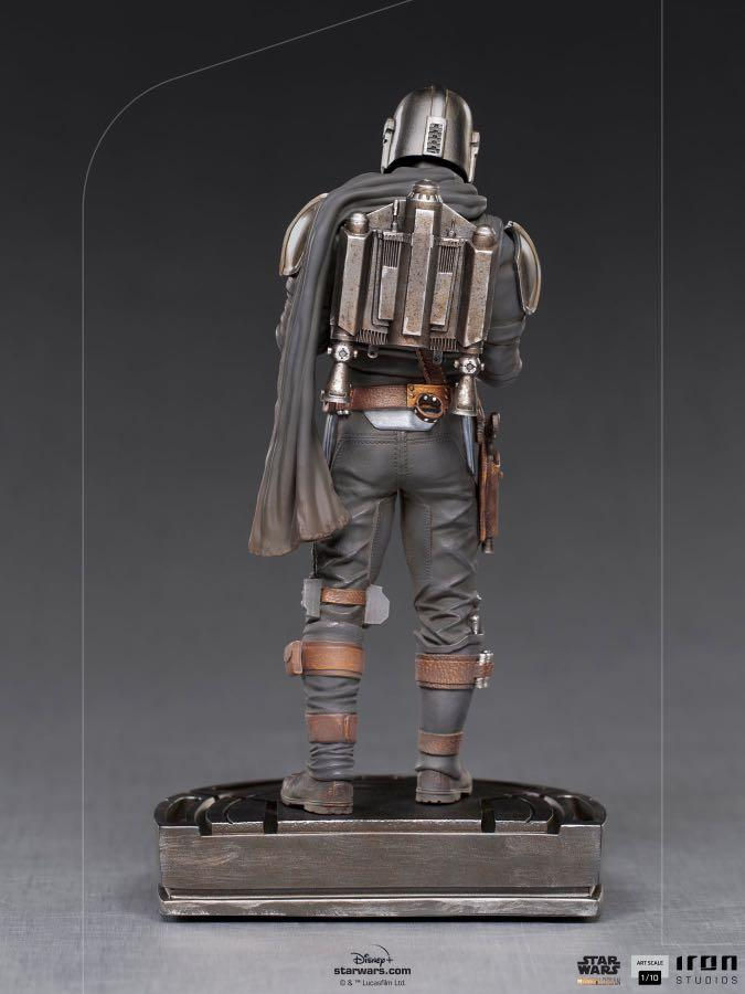Thumbnail: Iron Studios Mandalorian and Grogu Art Scale 1/10 - The Mandalorian