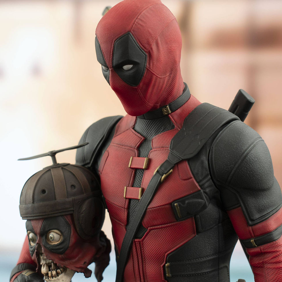 Thumbnail: Diamond Select Marvel Premier Collection Deadpool 1/7 Statue 4