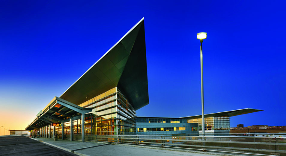 winnipeg airport