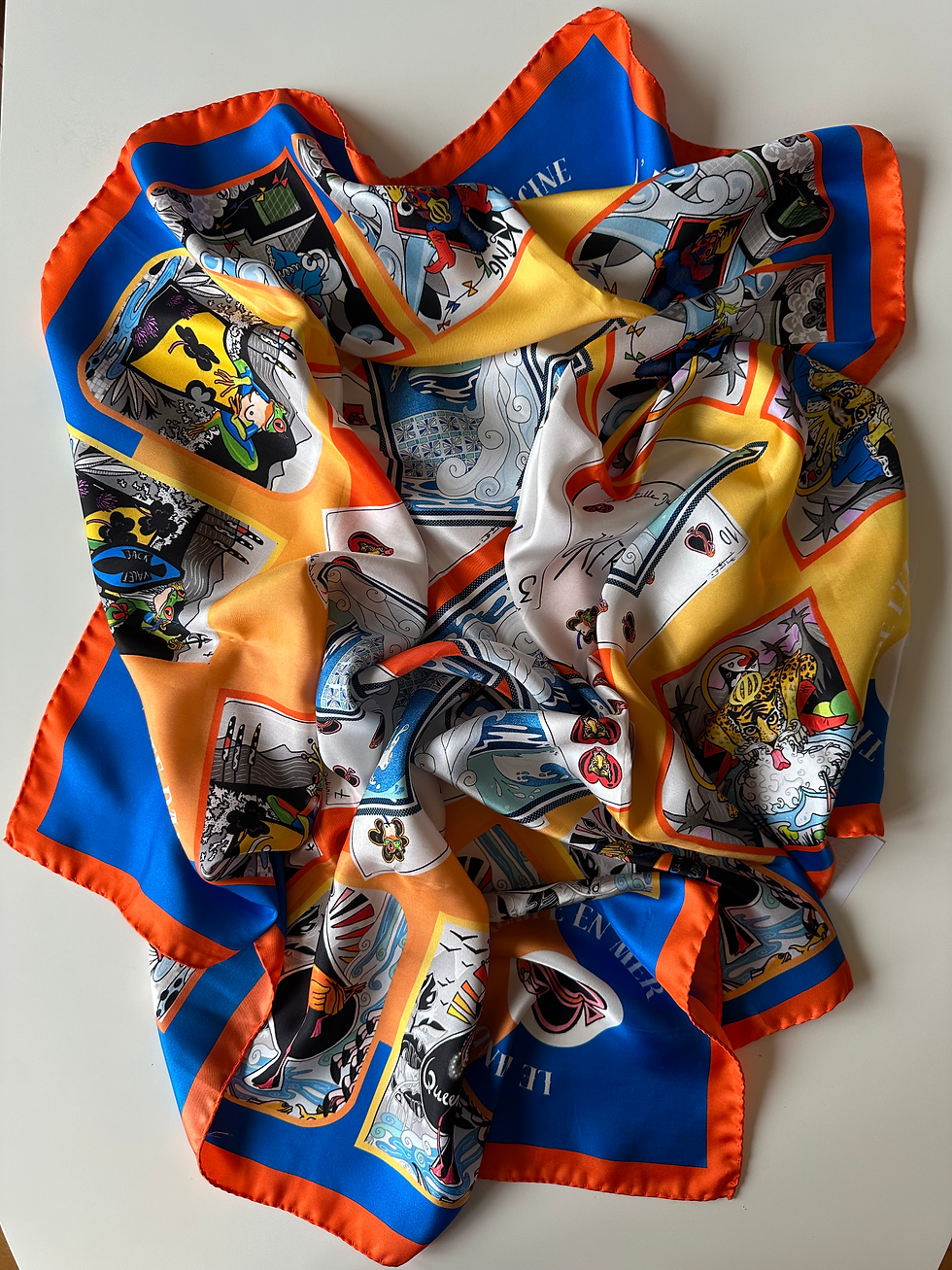 Miniature : Foulard "Les 4 formes de l'eau" 45cm