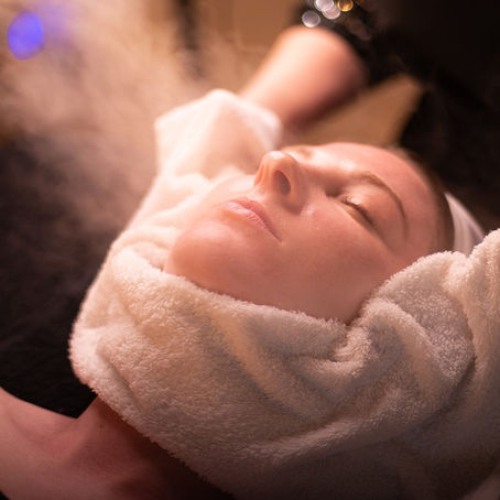 “Do I Really Need to Use Sunscreen in the Winter?”