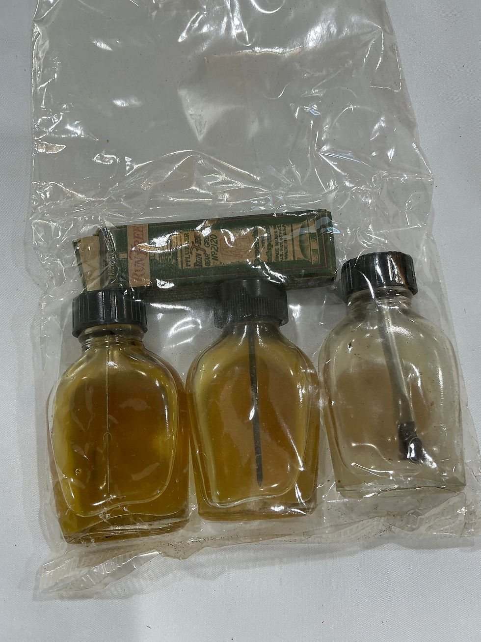 Thumbnail: Vintage Pflueger Fly Reel Oil set