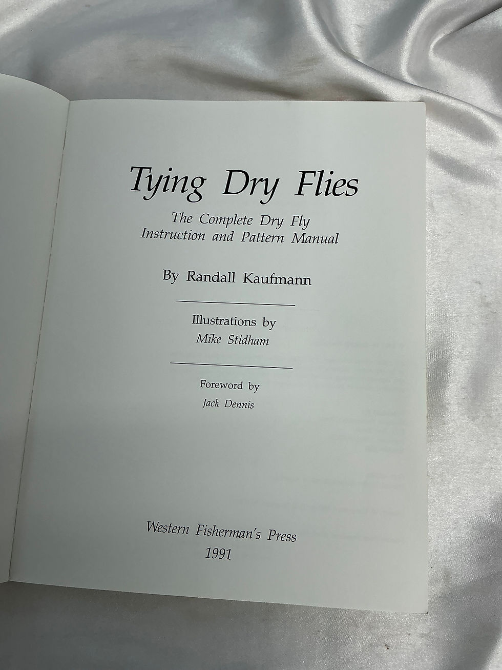 Thumbnail: Tying Dry Flies by Randall Kaufmann The Complete Dry Fly Instruction and Pattern