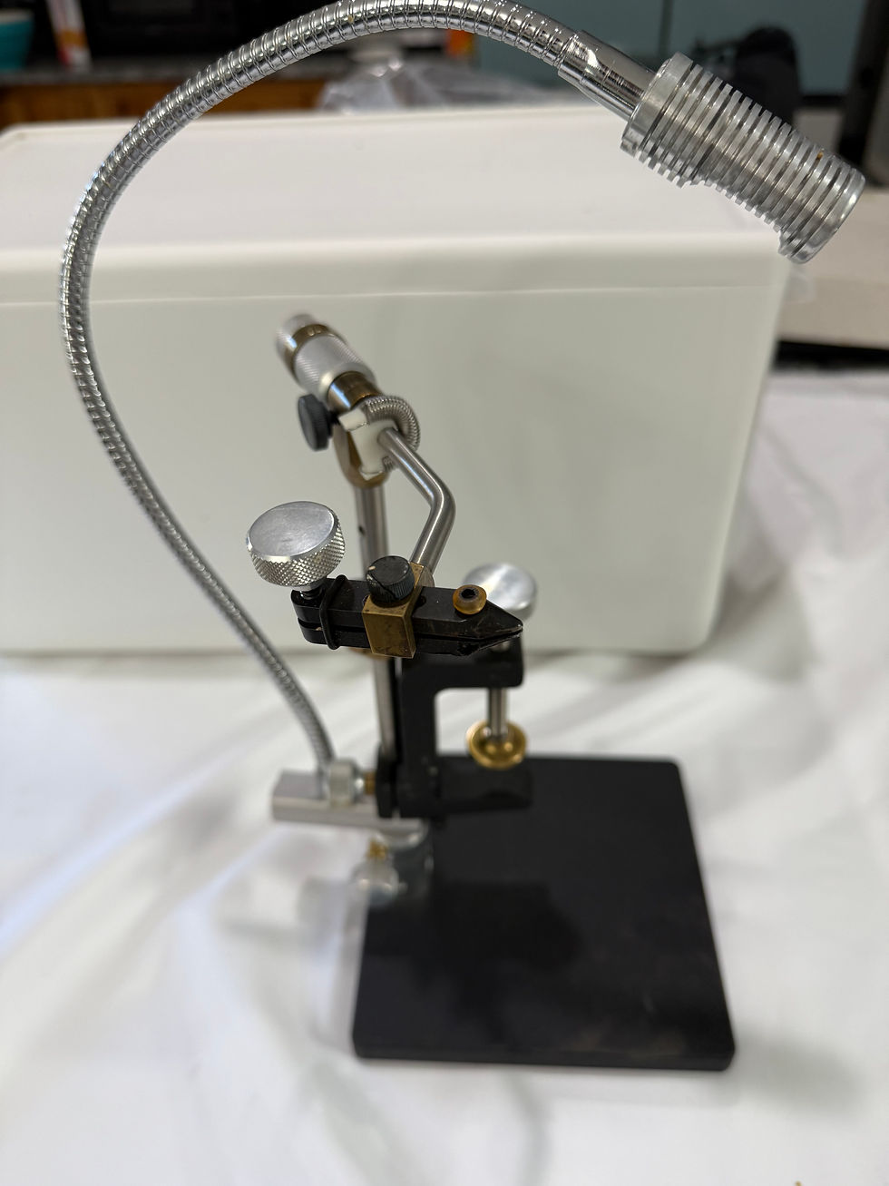 Thumbnail: Renzetti Fly Tying Vise 3