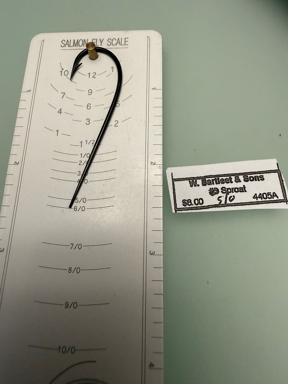 ANTIQUE COLLECTABLE William Bartleet & Sons Blind Eye Salmon Hooks