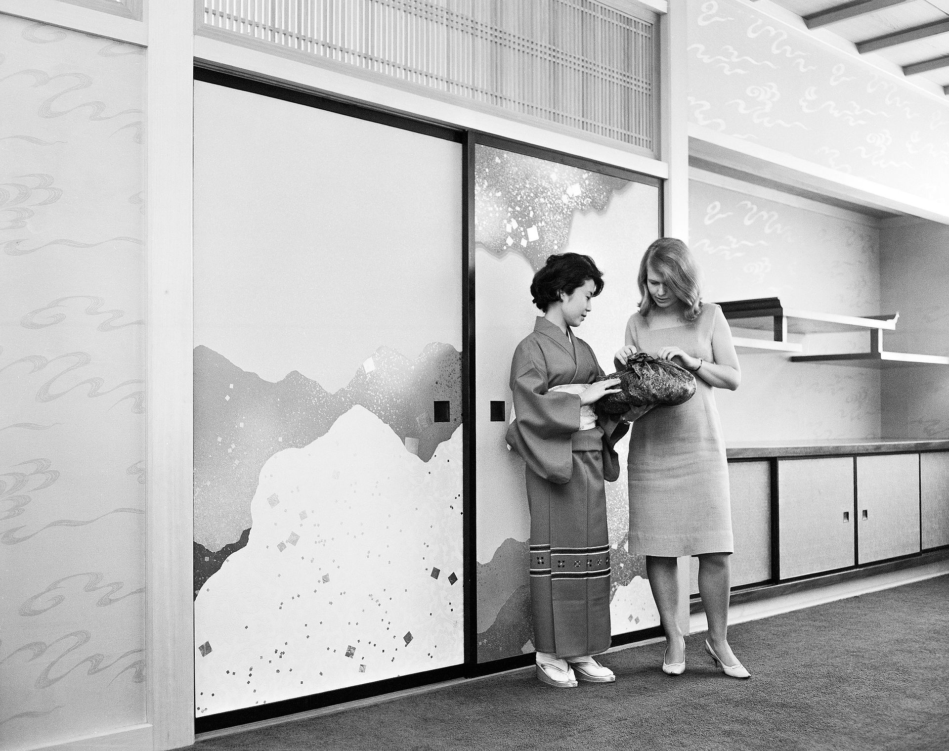 Japanese Room in 1966. NAA, A1501: A6342-1.