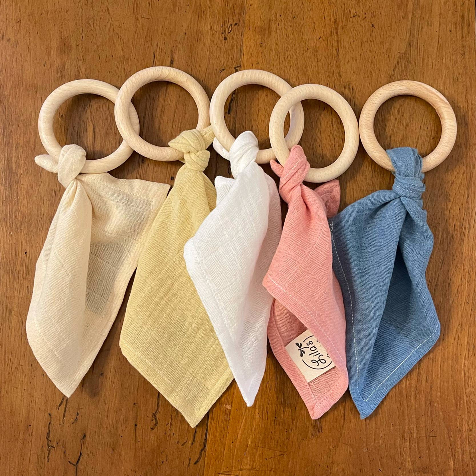 Lila's Essentials - Ethical Lovey in organic cotton & Wooden teething ring