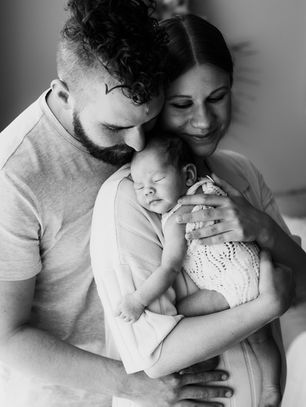 Newbornkuvaus: Paras tapa säilyttää muistoja ensimmäisistä hetkistä