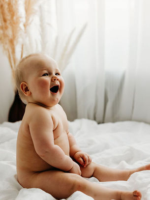 1-vuotiskuvaus: Kuinka ikuistaa tärkeä hetki ensimmäisestä syntymäpäivästä