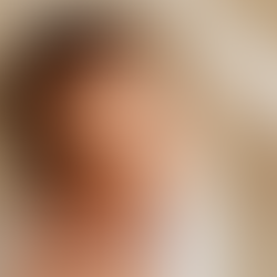 Mitä tapahtuu vauvakuvauksessa – askel askeleelta täydellisiin muistoihin