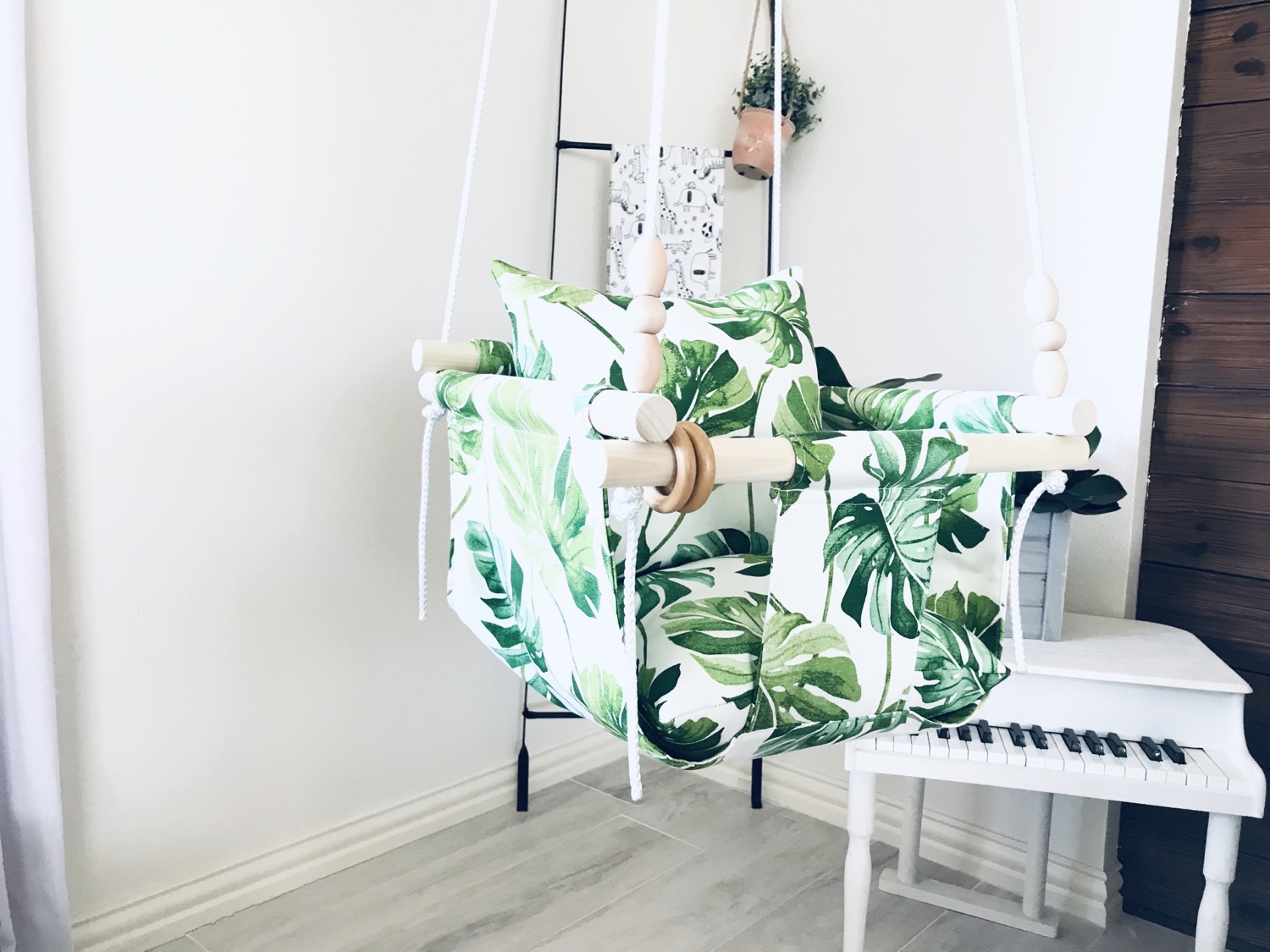 Thumbnail: Tropical Fabric Print Baby Swing