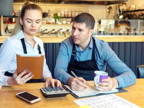 5 Signs You Need a Small Business Financial Advisor Now