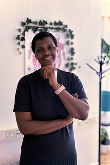 Fatou (2)_edited.jpg