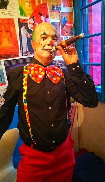 Clown. Maquiagem de palhaço.