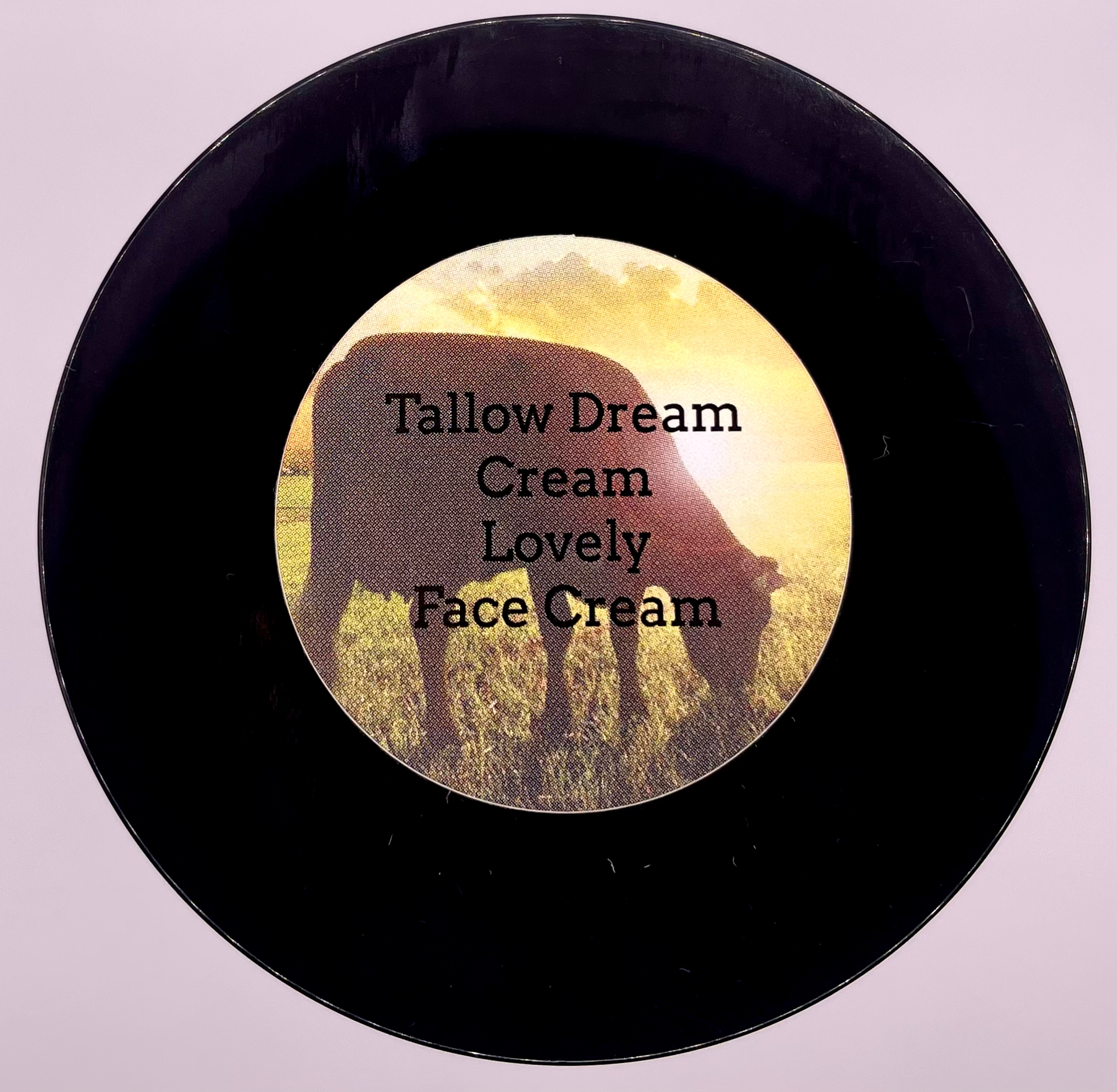 Lovely Facecream (Bigger)