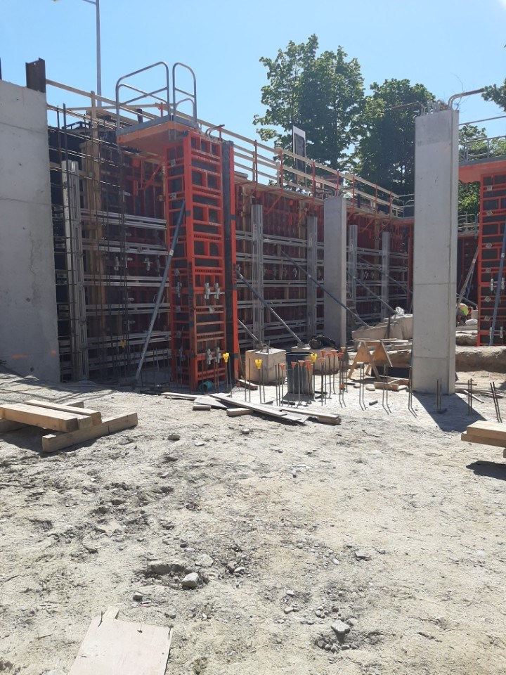 High rise concrete forming
