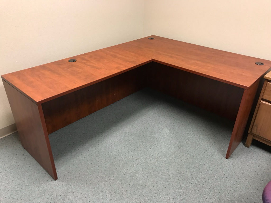 6x6 L-Shaped Desk