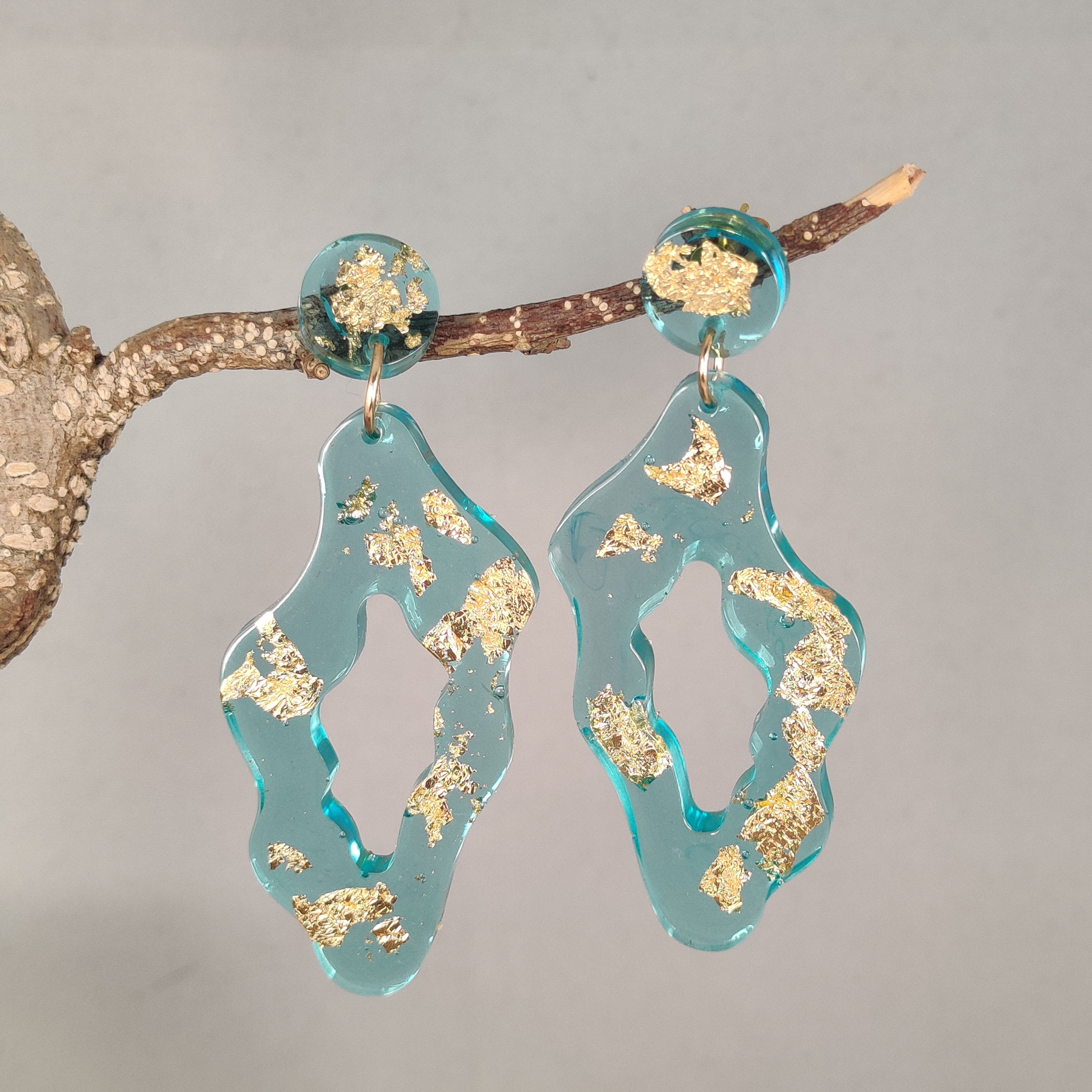 Boucles d'oreilles grande forme Agathe bleu or 