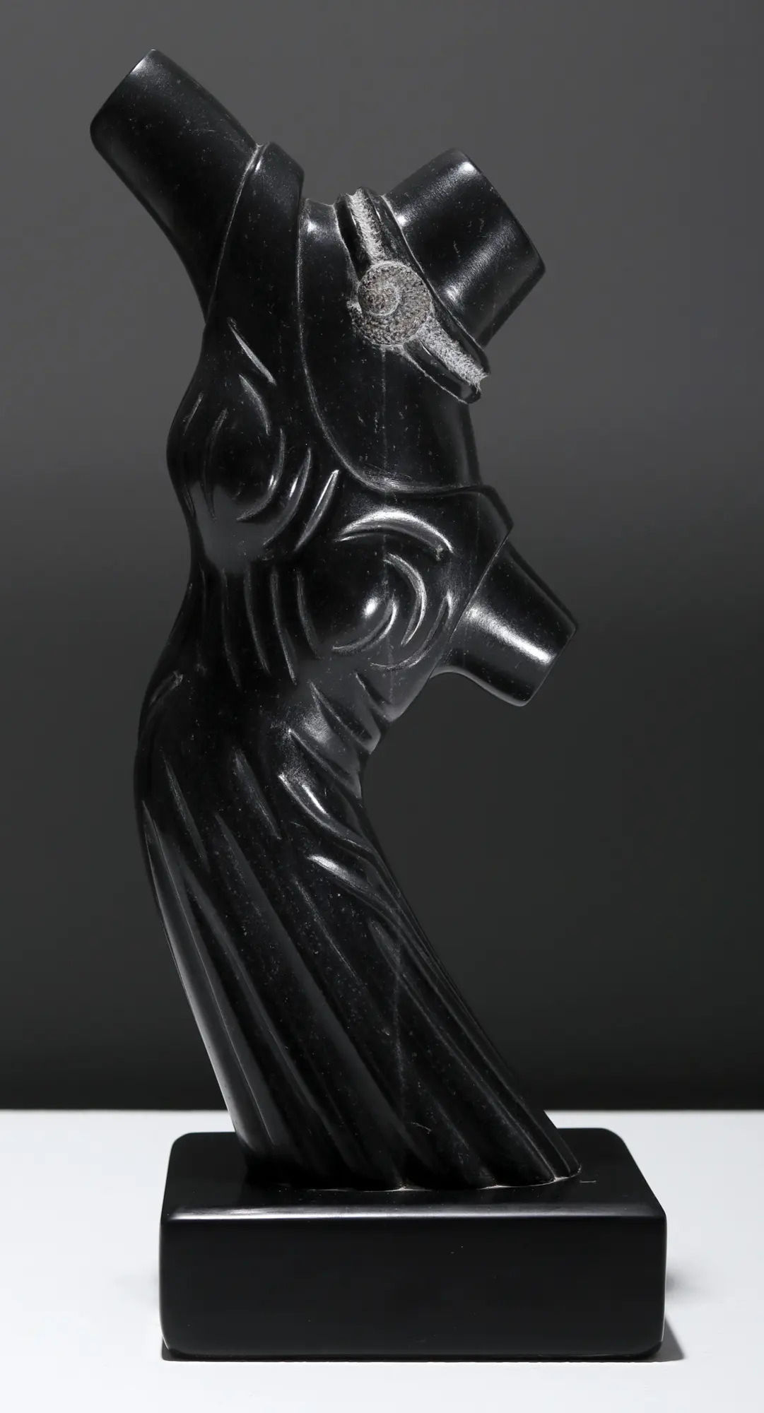 14" In The Moment | Abstract Statues