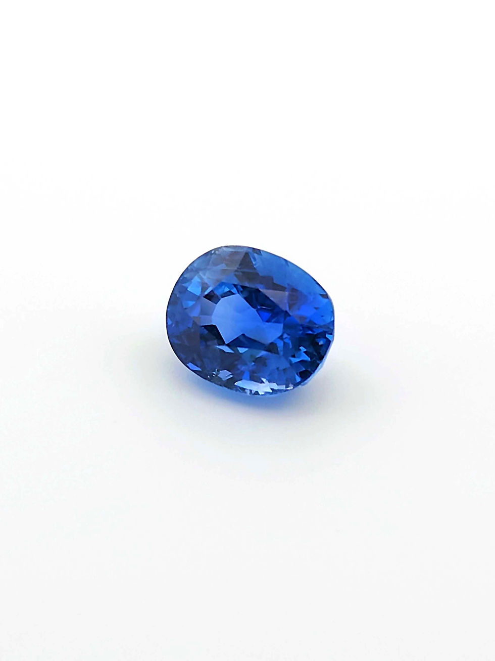 Thumbnail: 3.45 carats Natural Cornflower Blue Myanmar Sapphire