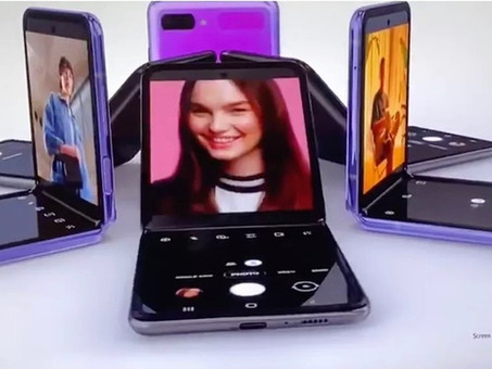 Galaxy Z Flip reinvent the smartphone
