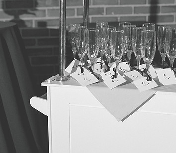 Champagne Cart_edited.jpg