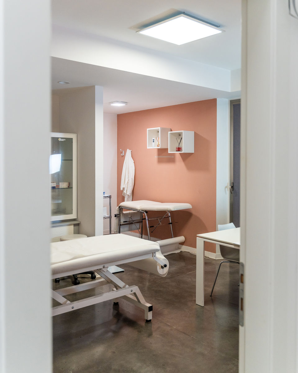 Acanto Centro - medico -polispecialistico – Visite -specialistiche – Prevenzione-sanitaria – Diagnosi-e-trattamento – Ortopedia-e-traumatologia – Fisioterapia-e-riabilitazione – Medicina-dello-sport – Nutrizione-clinica – Ecografia-specialisti