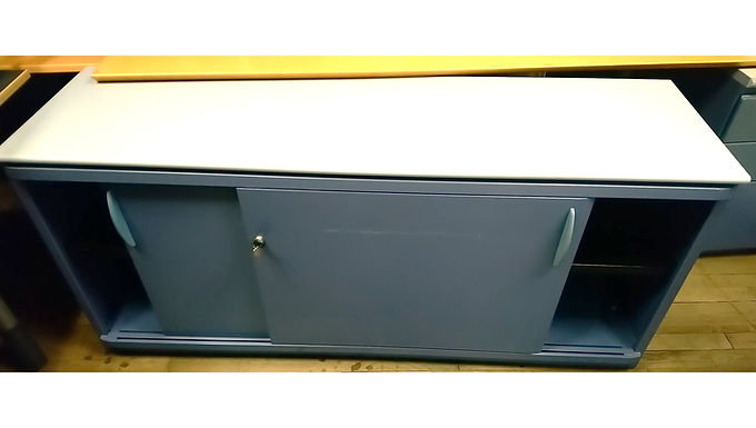 Meuble de rangement bas large