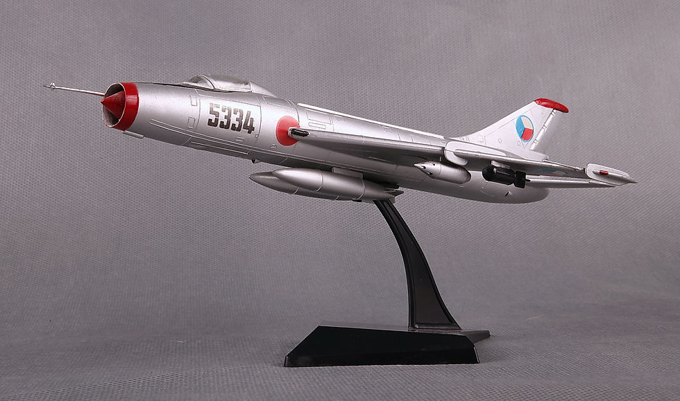 SU-7 готовая модель