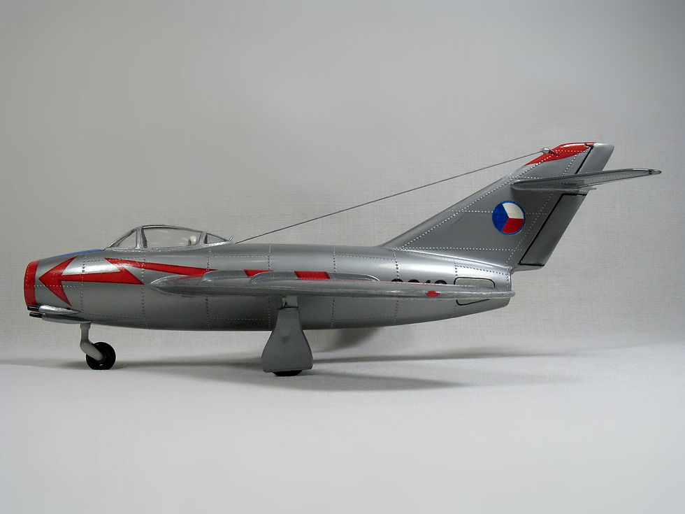 MIG-15 готовая модель