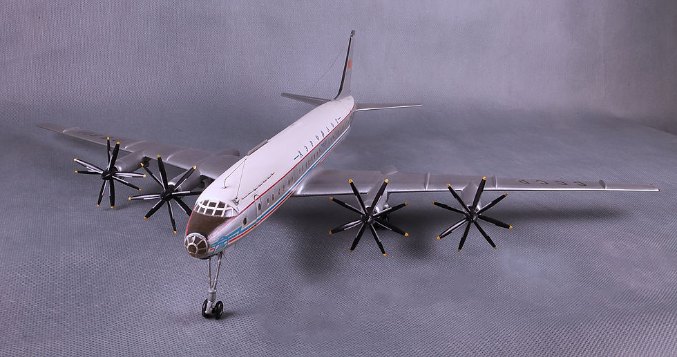 TU-114 готовая модель