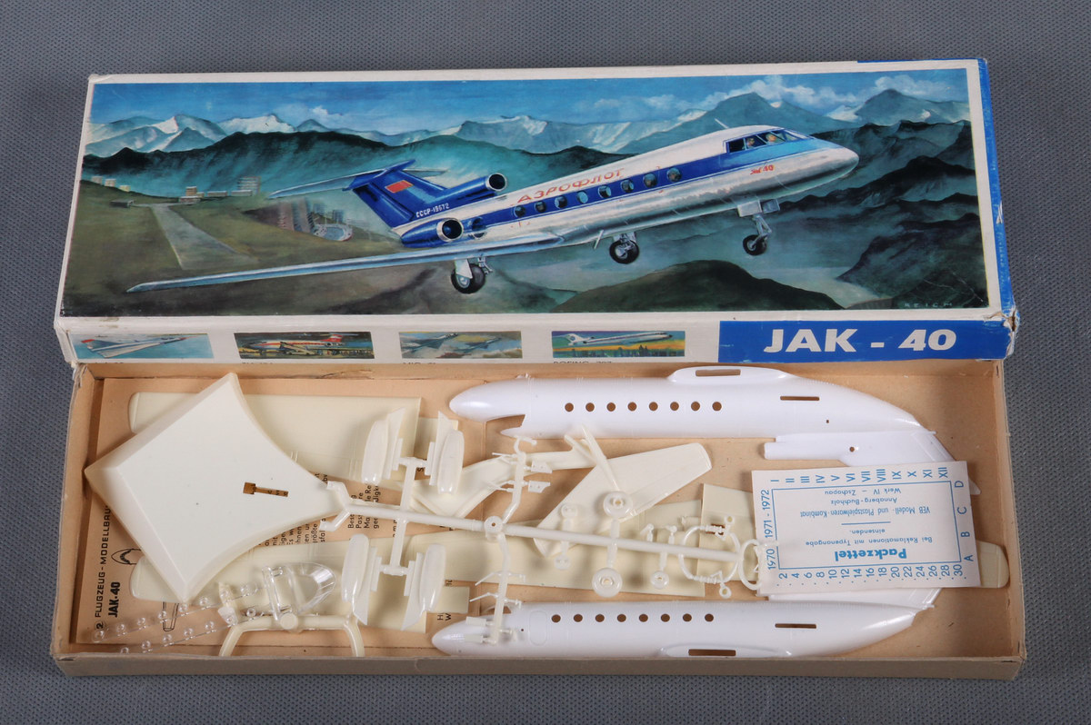 модели пластикарт гдр. сборная модель боинг 747 8 звезда. сборная модель самолета сухой суперджет 100. сборная модель самолет plasticart гдр. модель для склеивания самолет.